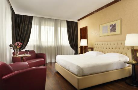Unahotels Scandinavia Milano - 3