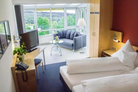 Stausee-Hotel - 34