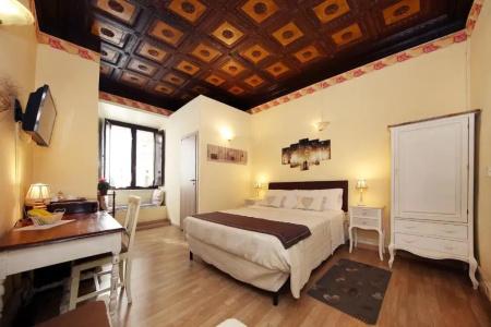 Tibullo Guesthouse - 38