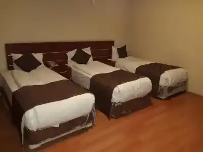 Siyav Otel - 1
