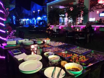 Camellia Resort & Spa - 9