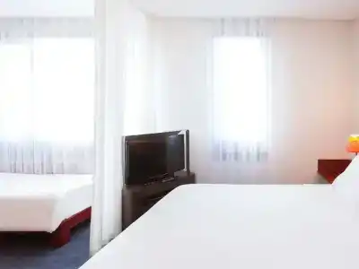 Novotel Suites Nancy Centre - 250
