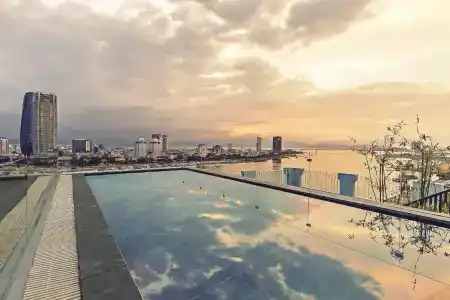 Ibiza Riverfront - 12