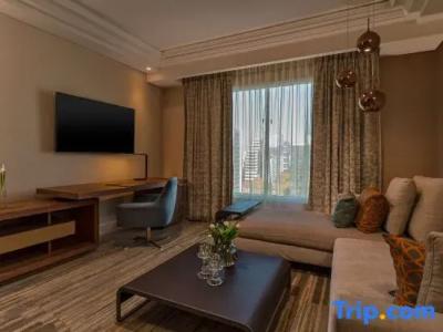 The Ritz-Carlton, - 85