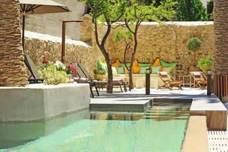 Pepi Boutique (Adults Only) - 18