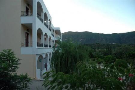 Margarita Apts and Studios - 4