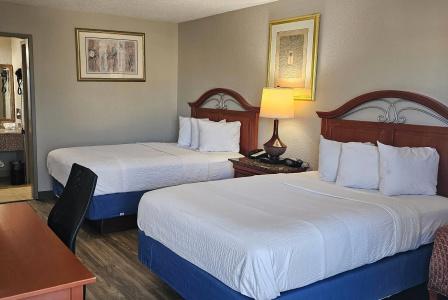 Days Inn by Wyndham Orlando Downtown - 6