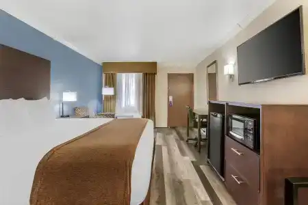 Best Western InnSuites Tucson Foothills & Suites - 65