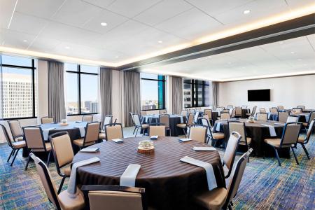 Hyatt Centric Downtown Denver - 13