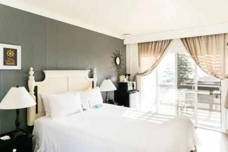 Seaside Laguna Inn & Suites - 74