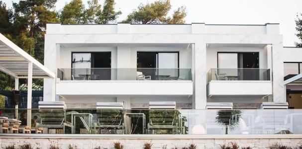 Crystal villas & suites - 15