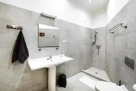 Avenue Hostel - 70