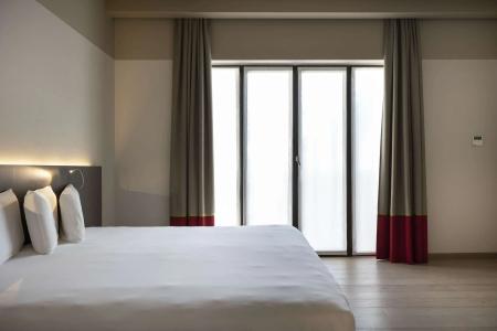 Savona 18 Suites - 43