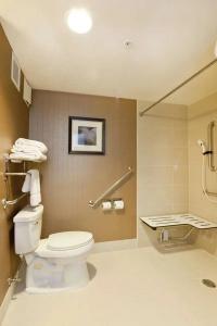 Hilton Garden Inn Toronto/Brampton - 56