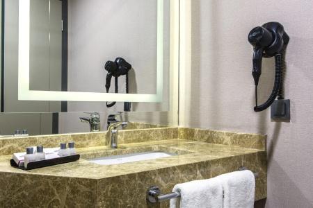 The City Suites - 8