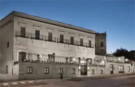 NH Collection Salamanca Palacio de Castellanos - 0