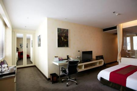 The Davis Bangkok - 2