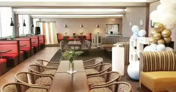 Comfort Inn & Conference Centre Airport - 7