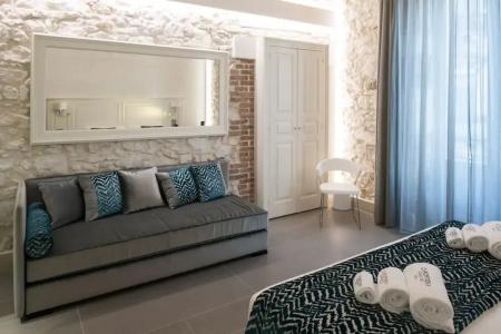Caportigia Boutique - 78