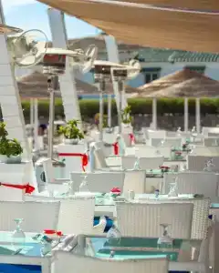 Domina Oasis & Resort - 8