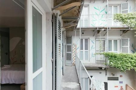 Tomato Backpackers - 94