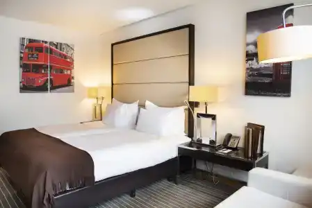 Pestana Chelsea Bridge - 3