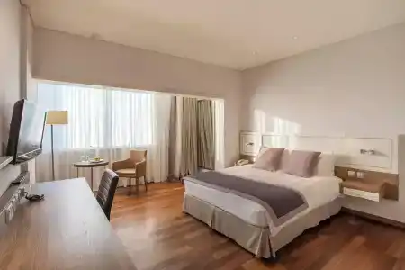 Crowne Plaza Limassol, an IHG - 5