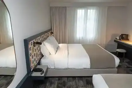 Hôtel Saint Nicolas - 72