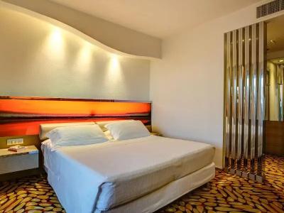 Waldorf- Premier Resort - 105