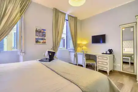 Gravina Suite Frattina - 5