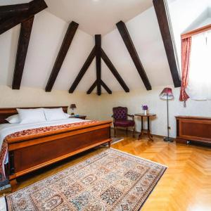 Boutique Kazbek - 34