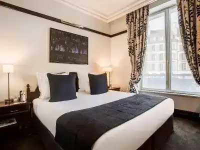 Hôtel Pont Royal - 40
