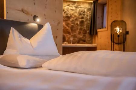 La Roccia Wellness - 100