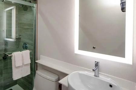 DoubleTree by Hilton New York Times Square South - 36