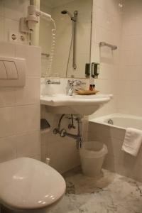 Krumers Post & Spa - 56