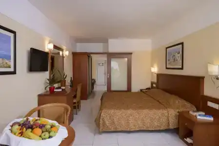 Vantaris Palace - 45