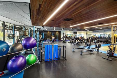 Quest Docklands - 11
