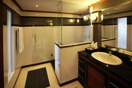 Tara Court - 9