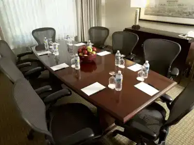DoubleTree by Hilton Charlotte Airport - 17