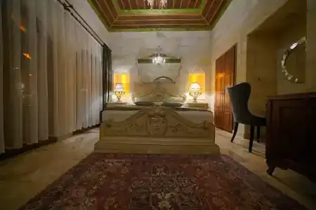 Serenus Cave Suites - 51