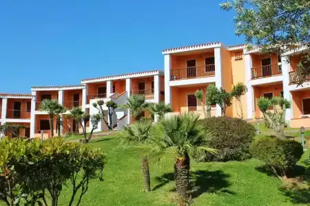Ahr Costa Serena Village - 40