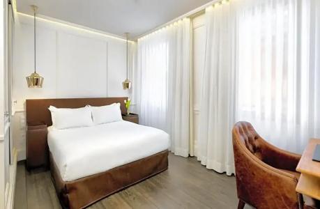 Boutique H10 Montcada - 45
