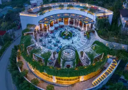 Silk Path Grand & Spa - 36