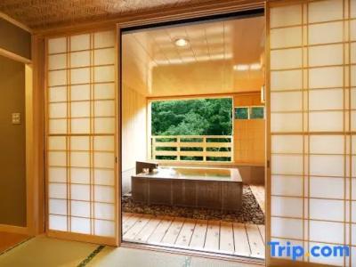Yamanaka Onsen Kagari Kisshotei - 69