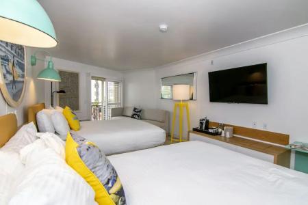 Ocean Park Inn - 80