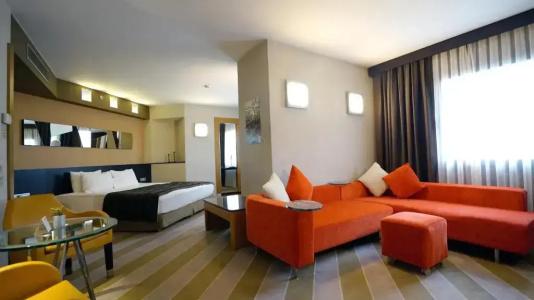 Point Taksim - 45