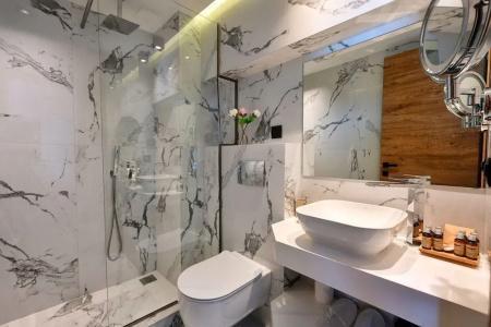 Emily's Luxury Suites - 57