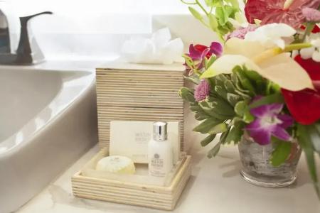 Pier House & Spa - 80
