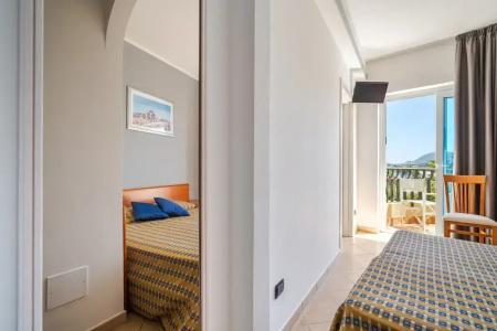 Carlton Riviera - 21