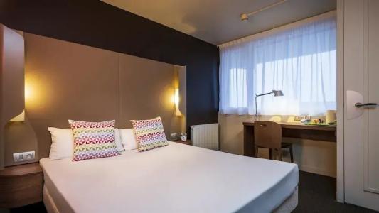 Campanile & Restaurant Eindhoven - 33